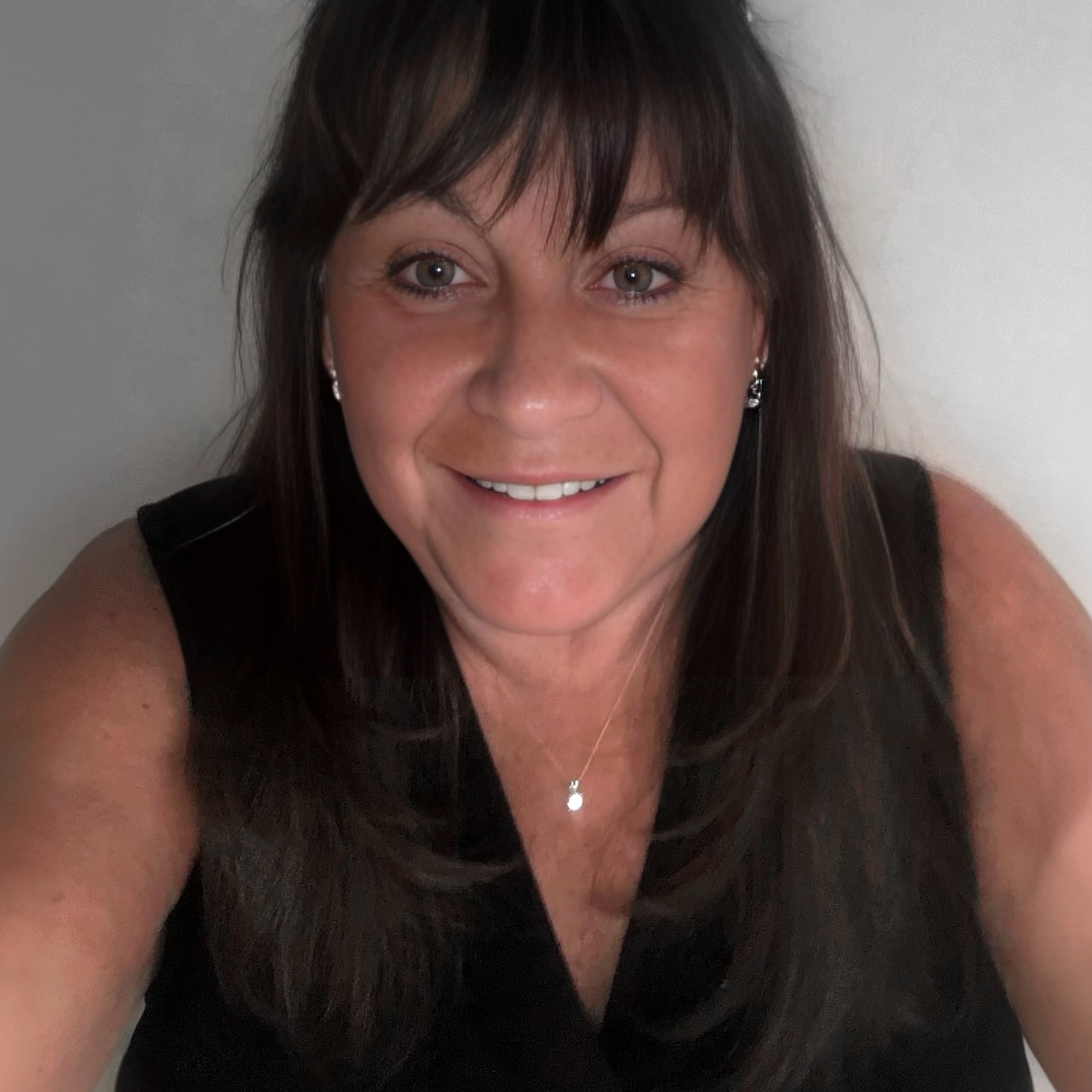 Lisa J Margolin